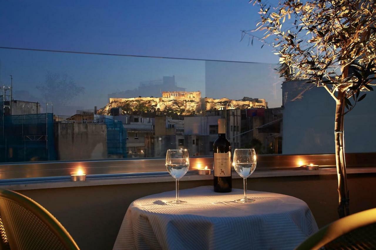 Spacious Suite W. Huge Balcony + Acropolis View เอเธนส์ ภายนอก รูปภาพ